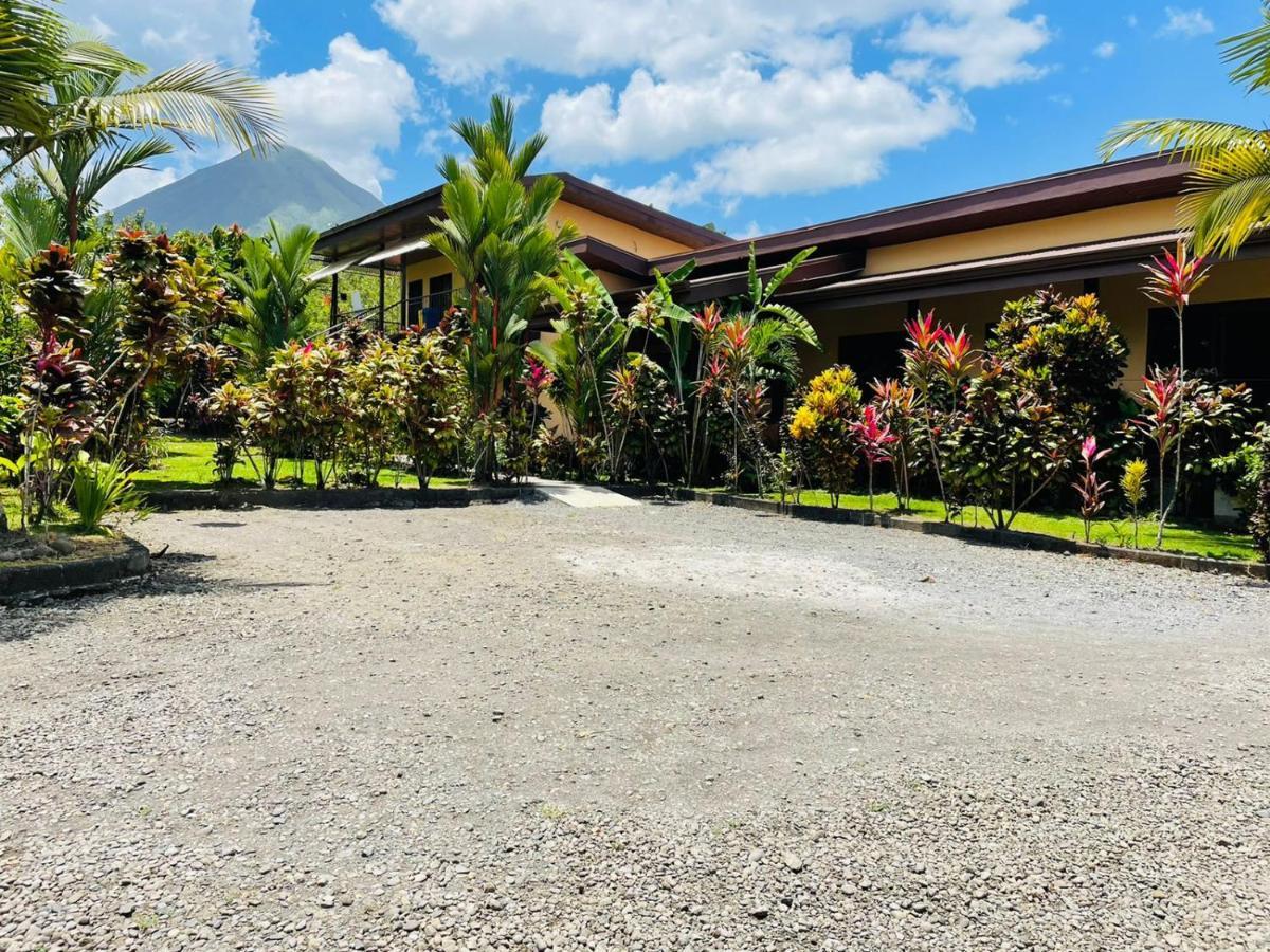 Aunty Arenal Lodge La Fortuna Exteriör bild