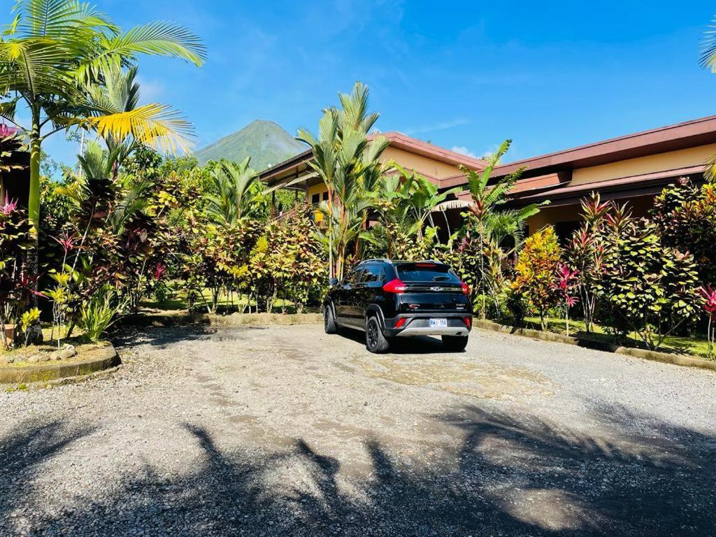 Aunty Arenal Lodge La Fortuna Exteriör bild